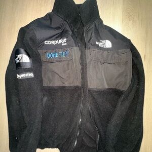 Supreme The North Face Expedition Fleece Jacket